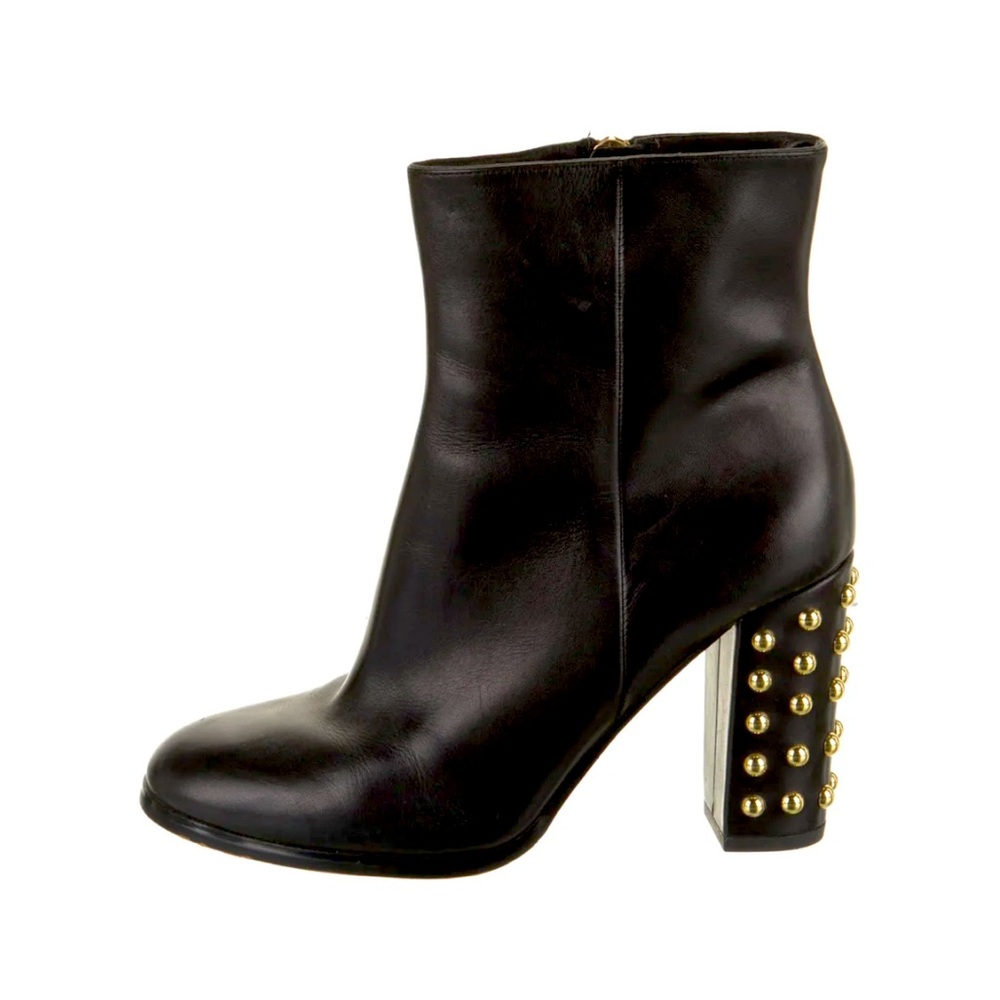 Michael Kors leather studded accent booties size 7